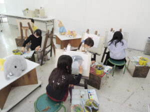 低学年クラス3月の授業風景