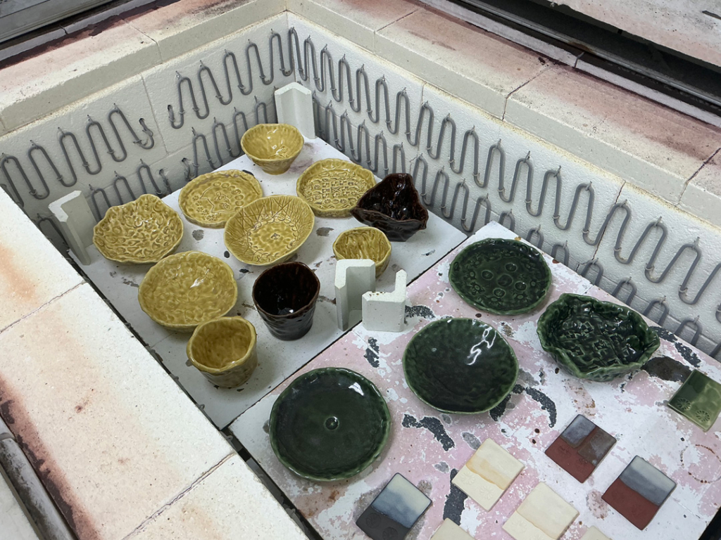 低学年クラス「陶芸実習」