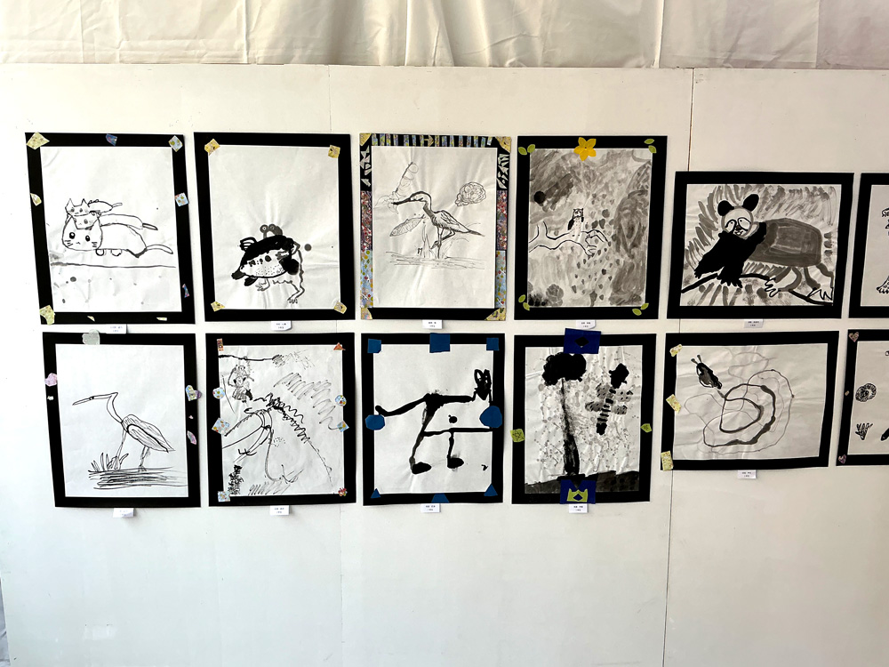 「子ども絵画造形教室作品展2025」低学年クラス作品