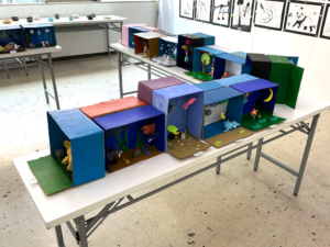 「子ども絵画造形教室作品展2025」低学年クラス作品