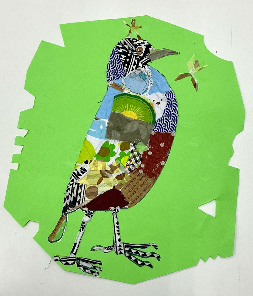 ５年生の作品「布コラージュで鳥を表現」