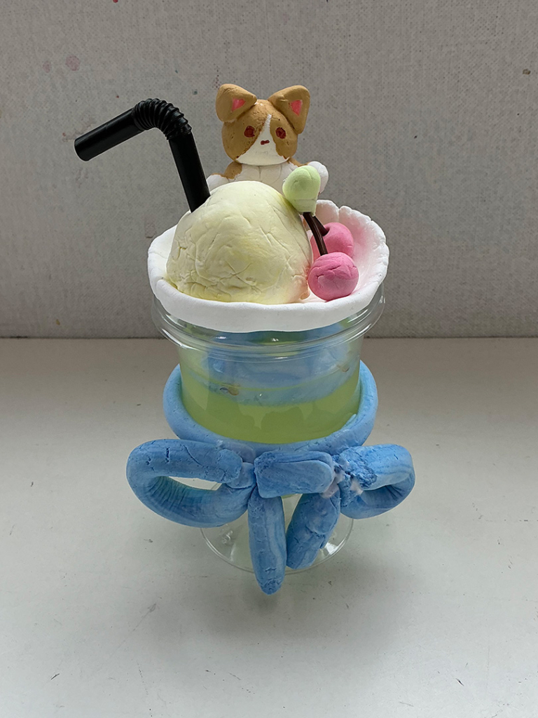 高学年クラス「フェイクパフェ」5年生の作品